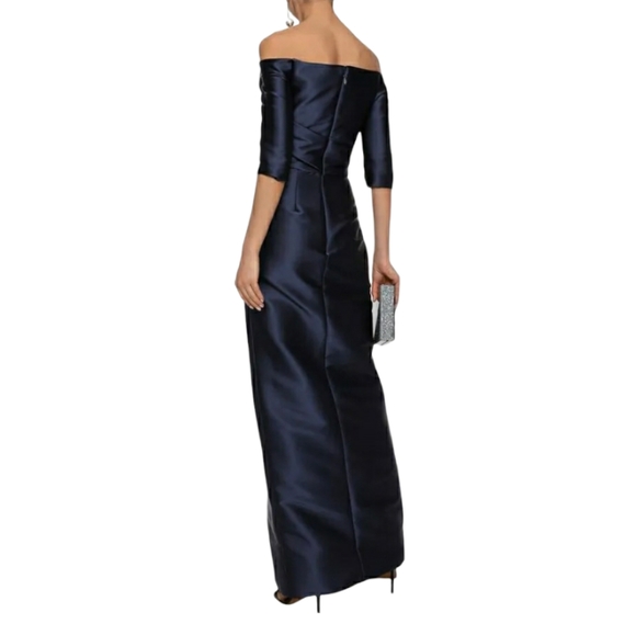 MONIQUE LHUILLIER - Off-the-Shoulder Gown - Picture 2 of 5